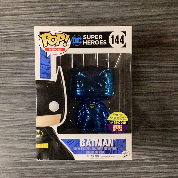 Funko POP! Heroes: DC Super Heroes - Batman [Blue] Chrome (2017 Toy Tokyo)(Damaged Box) #144