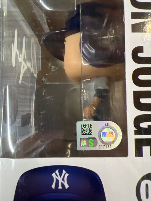 Funko POP! MLB: Aaron Judge [Road Jersey](Signed/Aaron Judge/Fanatics) #04