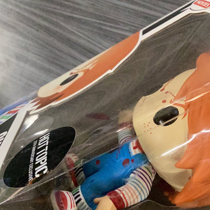 Funko POP! Movies: Childs Play 2 - Chucky [Bloody] (Hot Topic)(Damaged Box*) #56