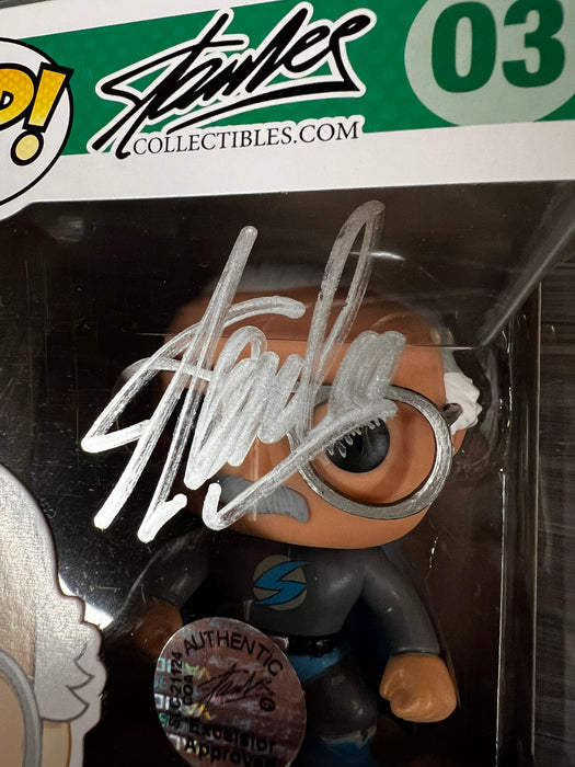 Funko POP! Stan Lee Collectibles: Stan Lee [Superhero] (2015 NYCC/1500 PCS)(Signed/Stan Lee/Stan lee Collectibles Cert) #03