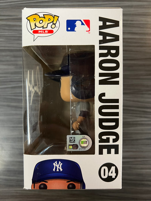 Funko POP! MLB: Aaron Judge [Road Jersey](Signed/Aaron Judge/Fanatics) #04