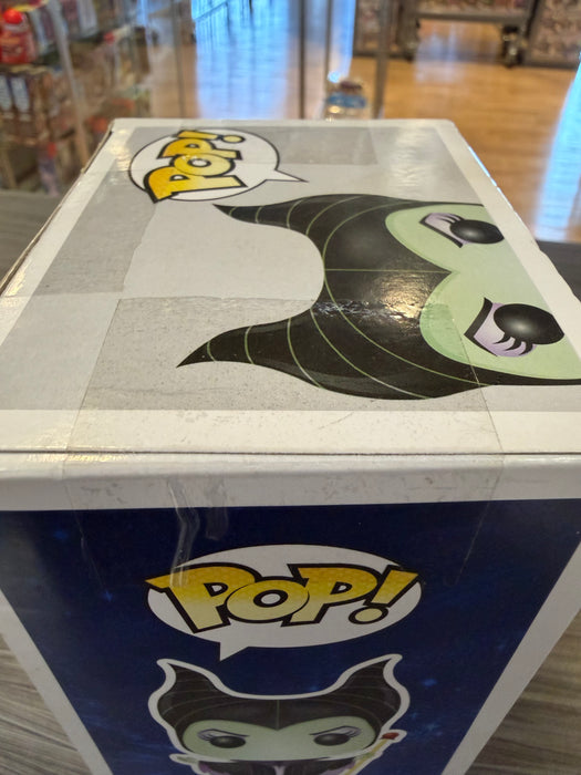 Funko POP! Disney Store: Maleficent (Damaged Box*) #09
