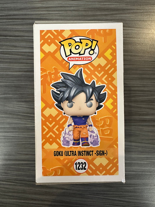 Funko POP! Animation: Dragonball Z - Goku [Ultra Instinct -Sign-] (Snake Exclusive)(2022 Fall Convention)(Damaged Box) #1232