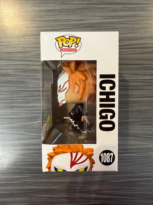 Funko POP! Bleach: Ichigo (CHASE)(AAA Exclusive)(Damaged Box) #1087