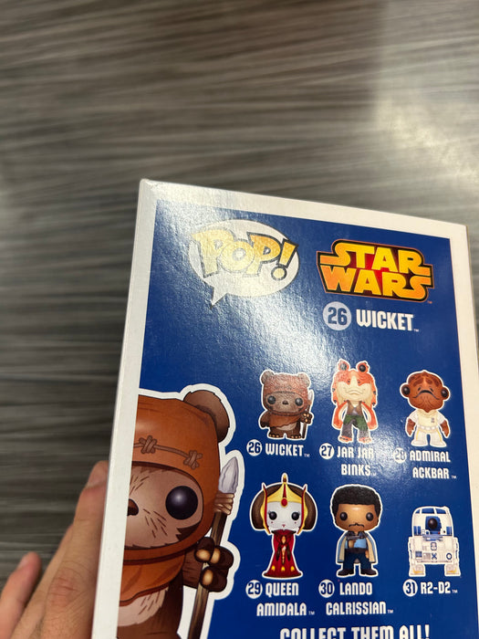 Funko POP! Star Wars: Wicket (Fugitive Toys)(Damaged Box) #26