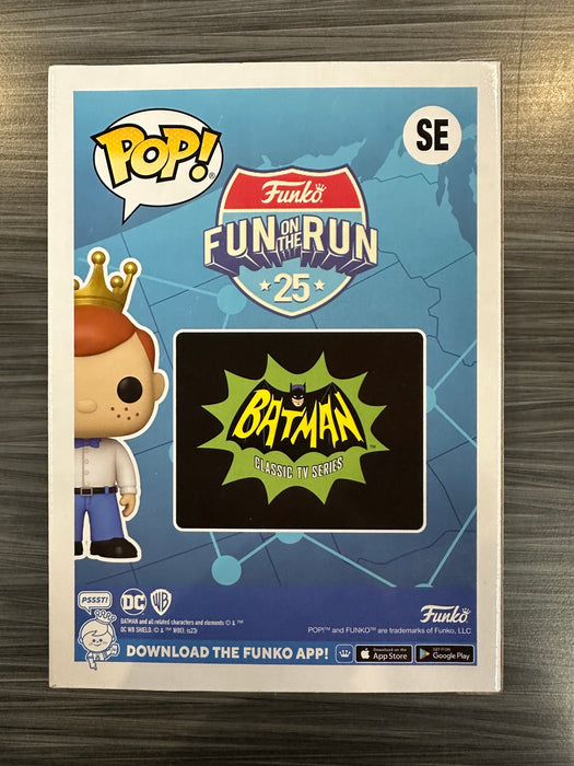 Funko POP! Fun On The Run: Freddy Funko As The Dynamic Duo (2023 Fun On The Run)(CHASE)(Damaged Box) #SE