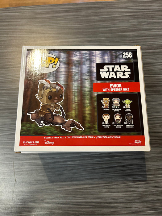 Funko POP! Star Wars: Ewok w/ Speeder Bike (Funko)(Damaged Box) #258