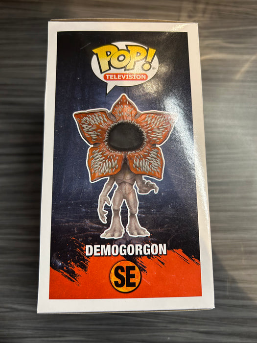 Funko POP! Television: Stranger Things - Demogorgon (GiTD)(H Hall)(2100 PCS)(Damaged Box) #SE