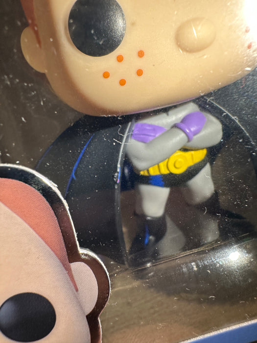 Funko POP! Digital: Freddy Funko As Batman (NFT Release)(2694 PCS)(Damaged Box) #44