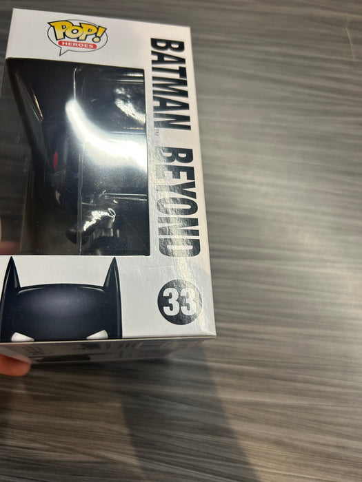 Funko POP! Heroes: DC Comics - Batman Beyond (Fugitive Toys)(Damaged Box) #33