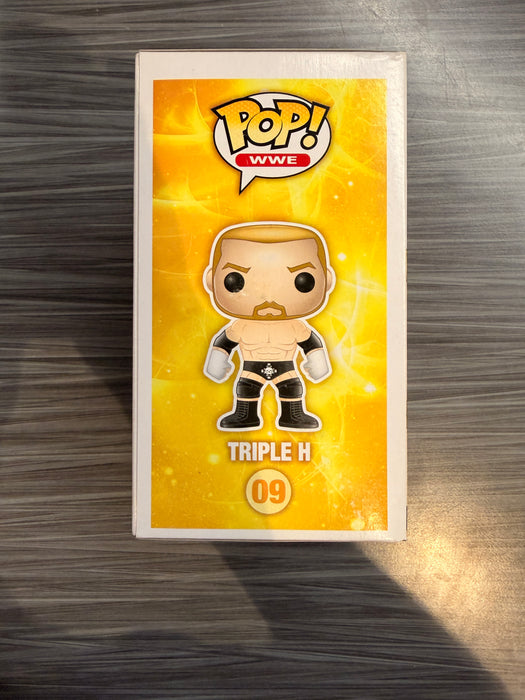 Funko POP! WWE: Triple H (Damaged Box) [C] #09