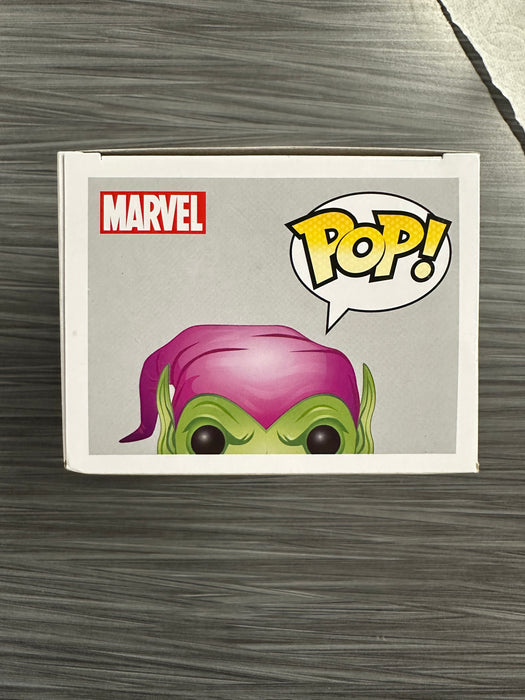 Funko POP! Marvel: Green Goblin (GiTD)(2016 ECCC)(300 PCS)(Damaged Box) #109