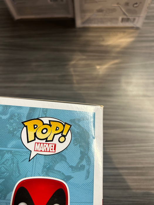 Funko POP! Marvel: Deadpool (Fugitive Toys)(Damaged Box)[A] #20