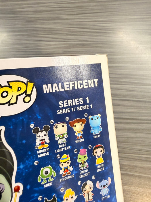 Funko POP! Disney Store: Maleficent (Damaged Box) #09