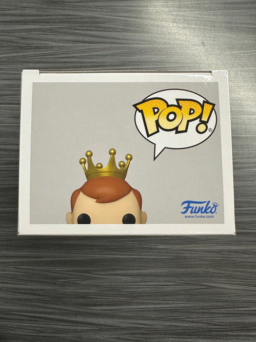 Funko POP! Camp Fundays: Freddy Funko As Captain America (Metallic)(2023 Camp Fundays)(2000PCS)(Damaged Box) [B] #SE