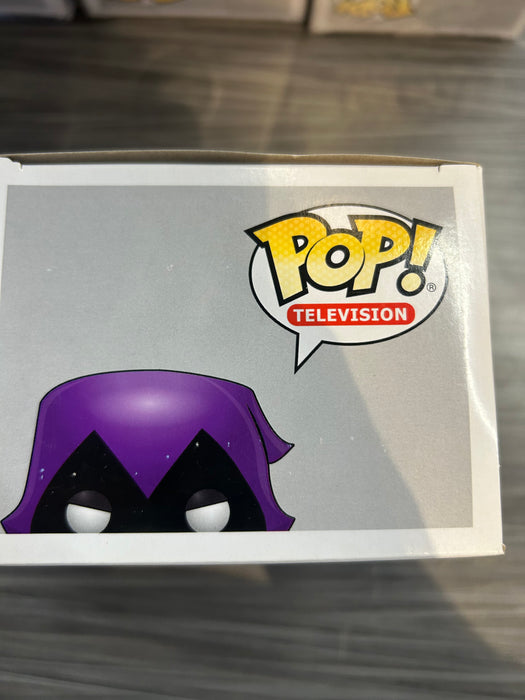 Funko POP! Television: Teen Titans Go - Raven (GiTD)(Toys R Us)(Damaged Box) #108