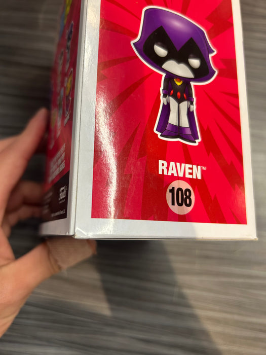 Funko POP! Television: Teen Titans Go - Raven (GiTD)(Toys R Us)(Damaged Box) #108