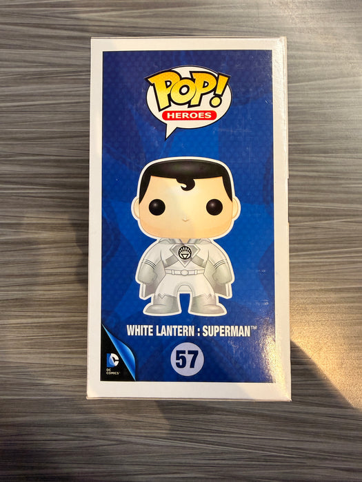 Funko POP! Heroes: Super Heroes - White Lantern: Superman (GiTD)(Fugitive Toys)(Damaged Box) #57