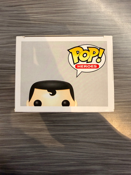 Funko POP! Heroes: Super Heroes - White Lantern: Superman (GiTD)(Fugitive Toys)(Damaged Box) #57
