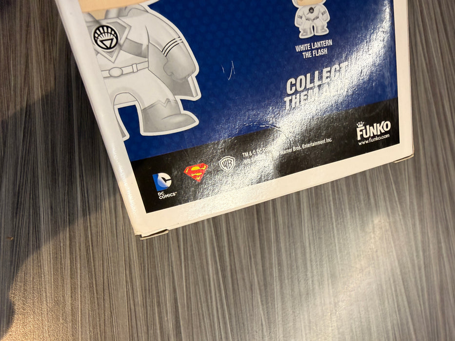 Funko POP! Heroes: Super Heroes - White Lantern: Superman (GiTD)(Fugitive Toys)(Damaged Box) #57