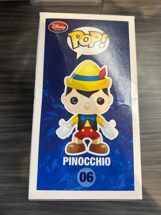Funko POP! Disney Store: Pinocchio (Damaged Box*)[A] #06