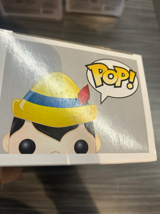 Funko POP! Disney Store: Pinocchio (Damaged Box*)[A] #06
