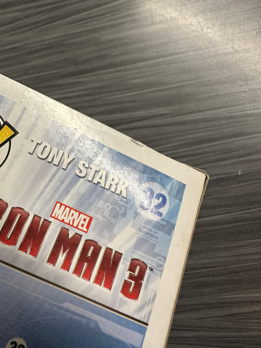 Funko POP! Marvel: Iron Man 3 - Tony Stark (2013 ToyCon)(Damaged Box) #32