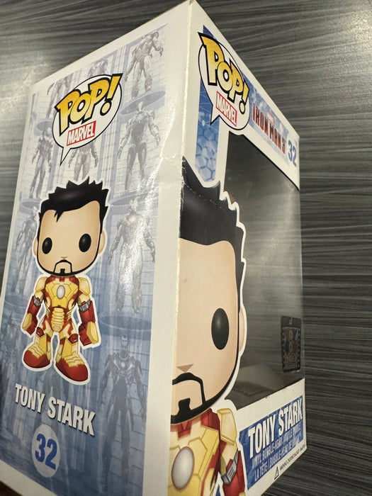 Funko POP! Marvel: Iron Man 3 - Tony Stark (2013 ToyCon)(Damaged Box) #32