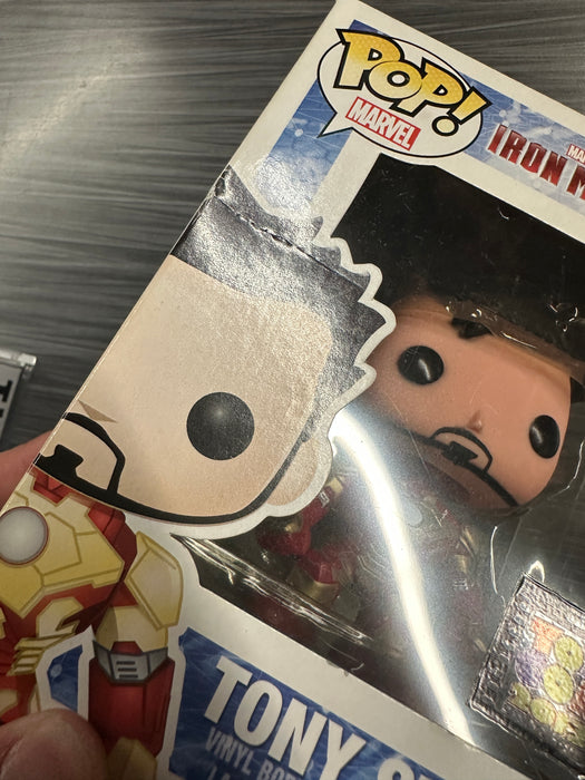 Funko POP! Marvel: Iron Man 3 - Tony Stark (2013 ToyCon)(Damaged Box) #32