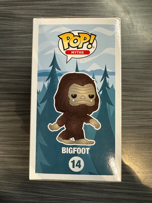 Funko POP! Myths - Bigfoot (Flocked)(2018 ECCC)(3000PCS)(Damaged Box) #14