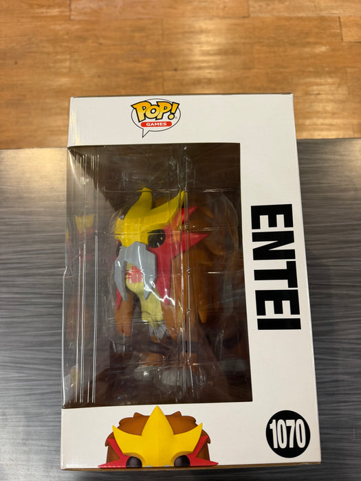 Funko POP! Games: Pokemon - Entei (2025 Summer Convention)(Damaged Box) #1070