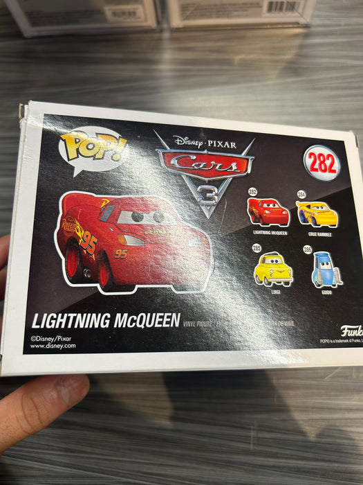 Funko POP! Disney Pixar: Cars 3 - Lightning McQueen (Target)(Chrome)(Damaged Box) #282