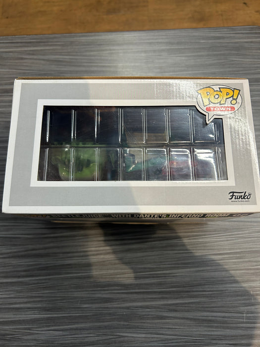 Funko POP! Town: Beetlejuice - Beetlejuice w/ Dantes's Inferno Room (Hot Topic)(Damaged Box) #06