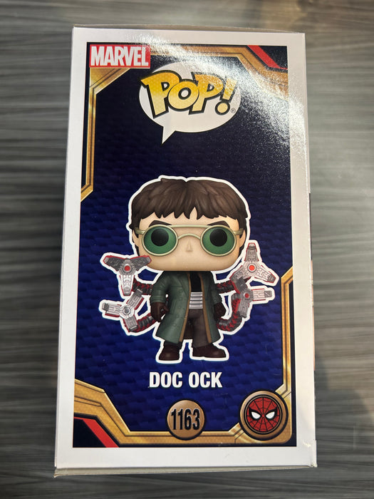 Funko POP! Marvel Spider-Man No Way Home: Doc Ock (Signed/Alfred Molina/Beckett)(Damaged Box) #1163