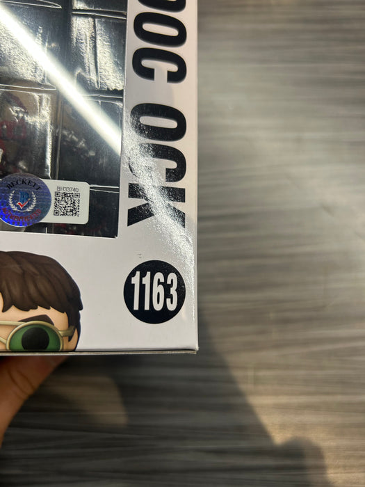 Funko POP! Marvel Spider-Man No Way Home: Doc Ock (Signed/Alfred Molina/Beckett)(Damaged Box) #1163