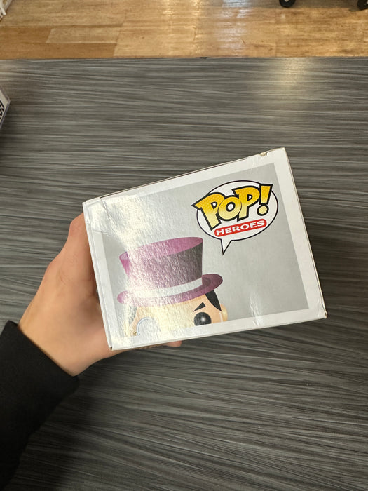 Funko POP! Heroes: DC Universe - The Penguin (Damaged Box) #04