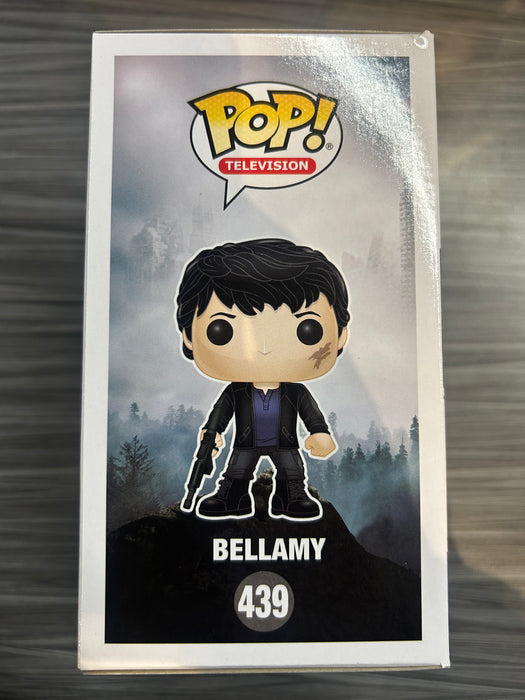 Funko POP! Television: The 100 Life Is A Fight - Bellamy (Signed/ Bob Morley/ JSA)(Damaged Box) #439