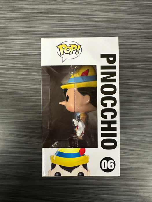 Funko POP! Disney : Pinocchio (Damaged Box) #06