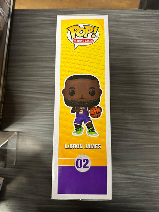 Funko POP! Trading Cards: Lakers - Lebron James [Prizm] (Panini Exclusive)(Damaged Box) [B] #02