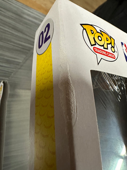 Funko POP! Trading Cards: Lakers - Lebron James [Prizm] (Panini Exclusive)(Damaged Box) [B] #02