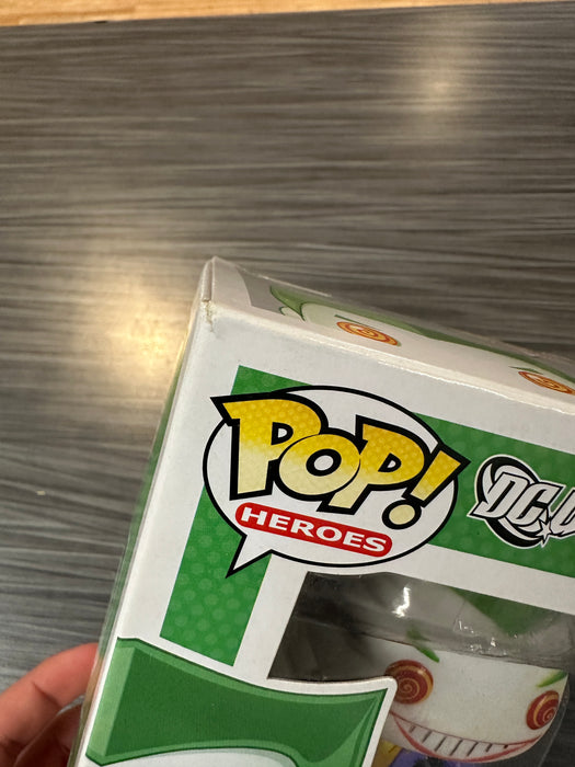 Funko POP! Heroes: DC Universe - The Joker [Vinyl Bobble-Head](Damaged Box) #06