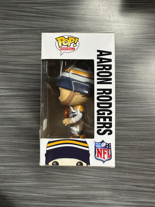 Funko POP! Football: Packers - Aaron Rodgers (Toys R Us)(Damaged Box*) #43