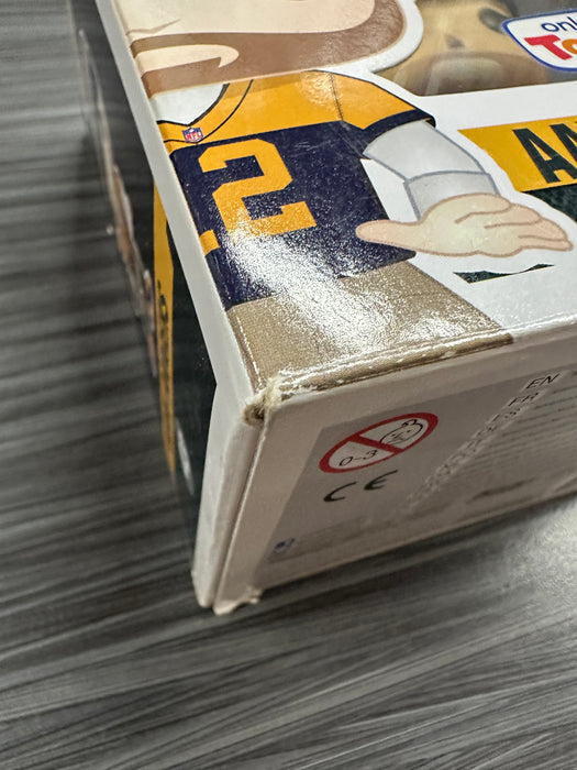 Funko POP! Football: Packers - Aaron Rodgers (Toys R Us)(Damaged Box*) #43