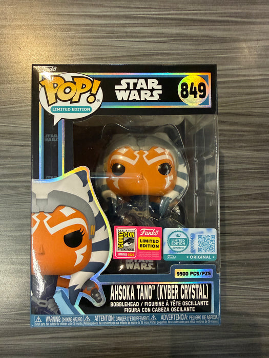 Funko POP! Limited Edition: Star Wars - Ahsoka Tano [Kyber Crystal] (2026 SDCC)(Funko Supreme/9500 PCS) #849