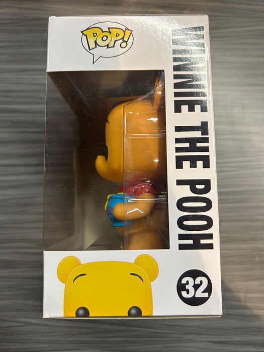 Funko POP! Disney: Winnie the Pooh (Damaged Box) #32