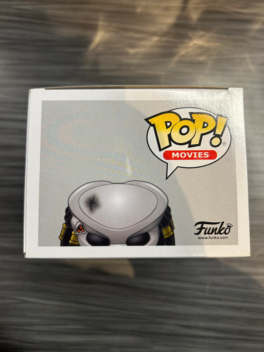 Funko POP! Movies: Predator - Predator (Specialty Series)(Damaged Box) #482