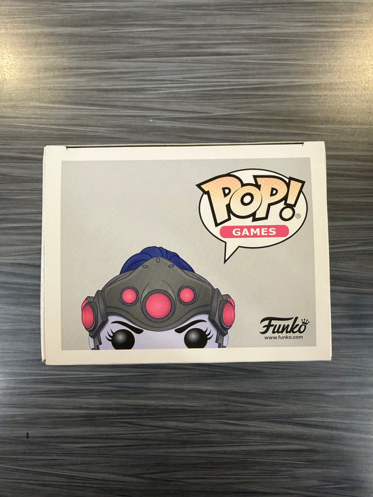 Funko POP! Games: Overwatch - Widowmaker (Lootcrate)(Damaged Box*)[B] #94
