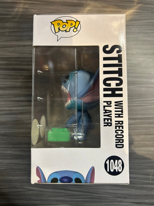 Funko POP! Lilo & Stitch - Stitch [with record player](CHASE)(Funko)(Damaged Box)[C] #1048
