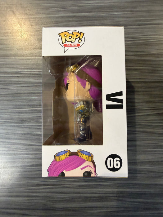 Funko POP! Games: League of Legends - VI (Damaged Box) #06