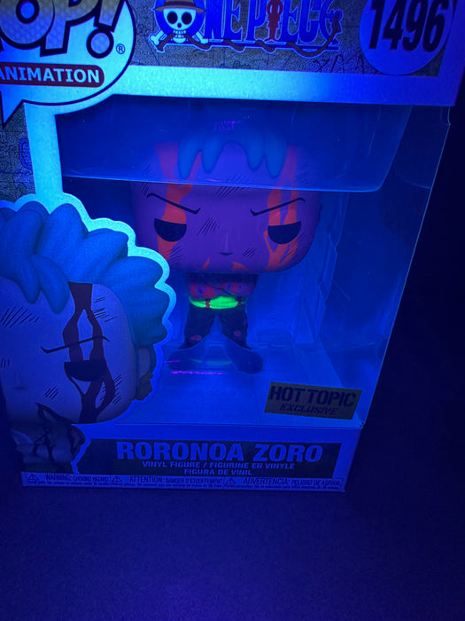 Funko POP! Animation: One Piece - Roronoa Zoro [Blacklight Glow] (Hot Topic) #1496